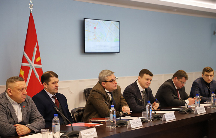 В Туле прошло расширенное заседание координационного совета по градостроительной деятельности