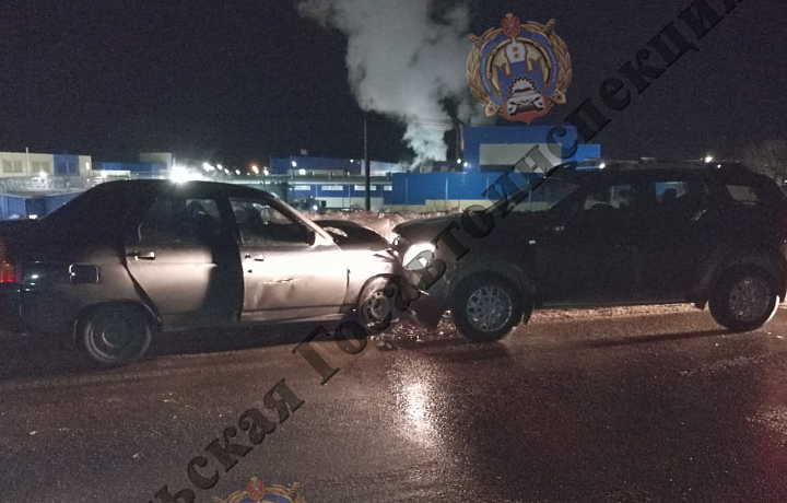 В Советске на улице Упинской потерявший управление водитель врезался в Renault Duster