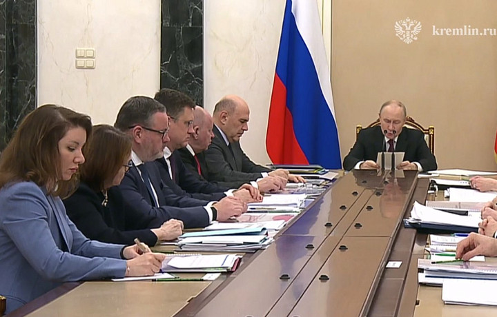 Путин анонсировал новую налоговую выплату для семей с детьми с 2026 года