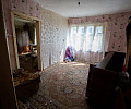«Дыры в стенах закрываем куртками»: как жители аварийного дома в Щекинском районе пять лет ждут расселения