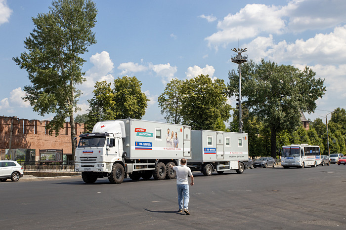 Бригада тульских медиков отправилась в ДНР для оказания медицинской помощи местным жителям