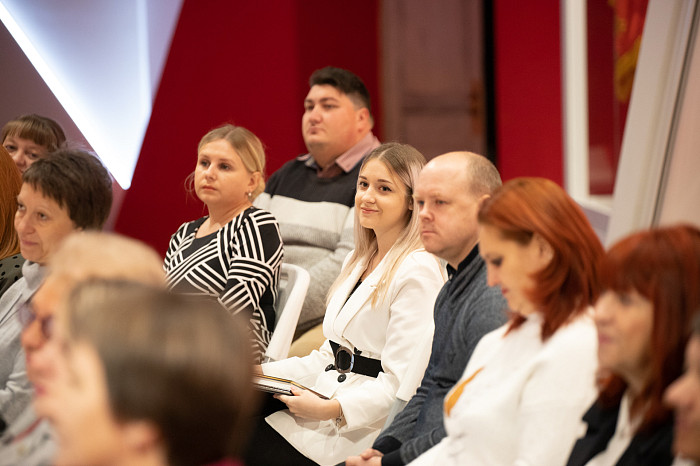 В Туле наградили координаторов «Бессмертного полка»