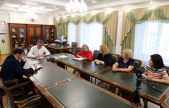 Дмитрий Миляев пообщался с тульскими предпринимателями