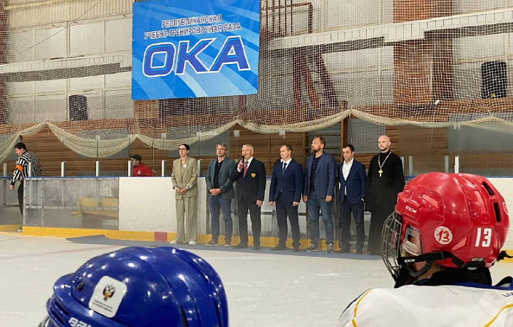 В Алексине Тульской области проходит учебно-тренировочный сбор ветеранов СВО и сборной России по следж-хоккею