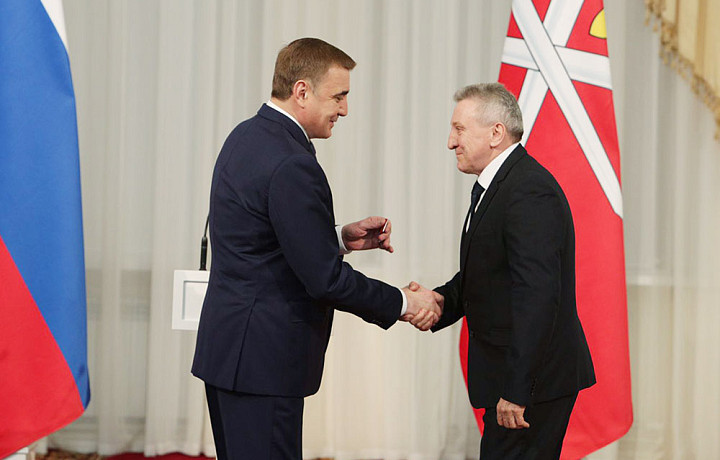 Алексей Дюмин вручил награды выдающимся тулякам