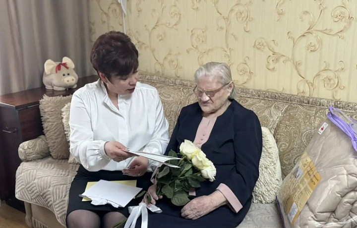 В Туле долгожительница отметила 100-летний юбилей