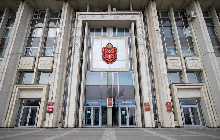 На зарплату чиновников администрации Тулы из бюджета потратили 329 миллионов рублей за девять месяцев