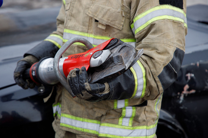 В Туле прошли соревнования среди спасателей по ликвидации последствий ДТП