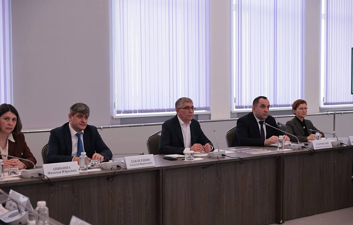 Центральный парк в Ясногорске преобразят за 97 млн рублей