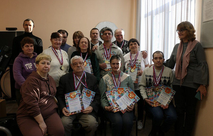 В Новомосковске наградили спортсменов с ограниченными возможностями