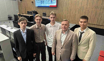 Павел Веселов рассказал студентам тульского педуниверситета о сентябрьских выборах