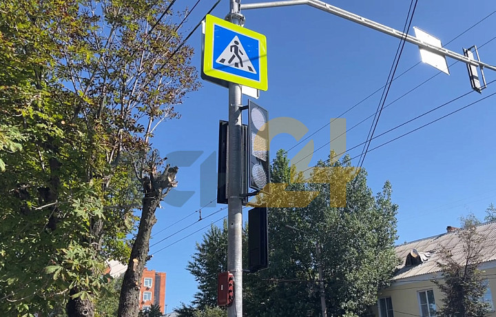 На улице Болдина в Туле появился новый светофор