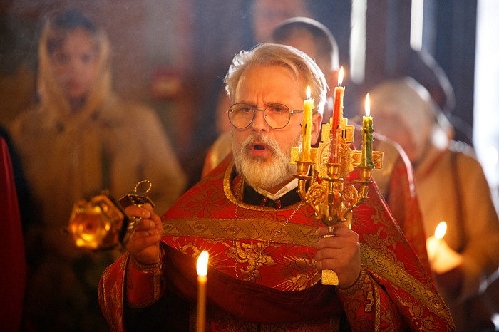 В Туле прошла церемония прощания с худруком тульского драмтеатра Дмитрием Красновым