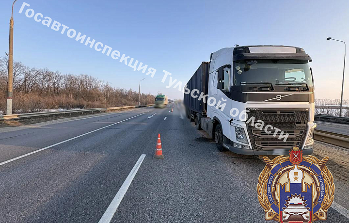 Водитель Audi попал в больницу после ДТП на трассе М-4 в Ефремове