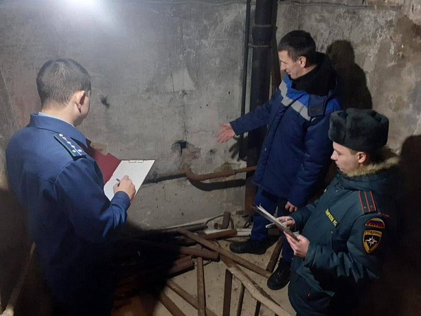 Новомосковская прокуратура нашла ряд нарушений в работе местных УК