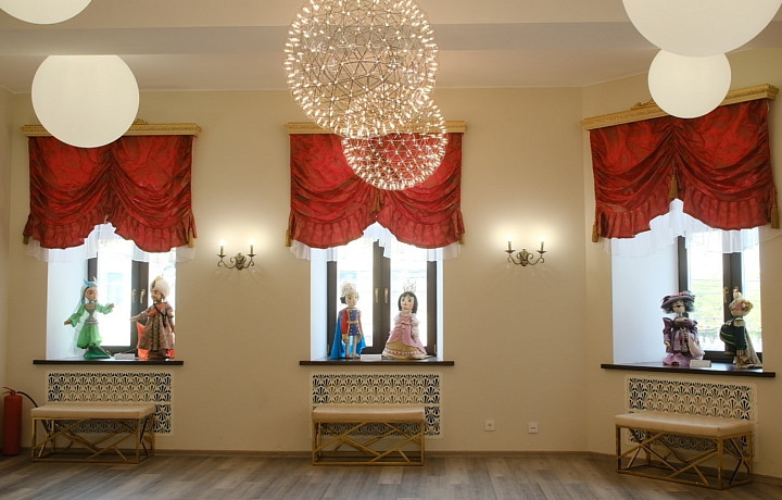 «Работаем, но спектакли здесь пока не показываем»: худрук тульского театра кукол рассказал, когда состоится официальное открытие