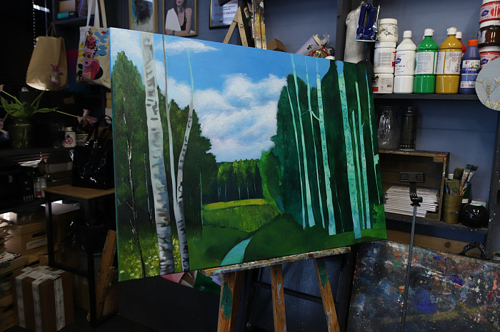 «Даже мужчины в рисовании раскрываются и получают кайф»: интервью с художницей Ксения Бондаренко, которая учит творить тех, кто раньше даже не держал в руке кисть