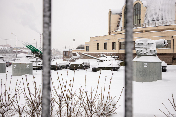 Тулу засыпало снегом: как в городе борются с последствиями стихии