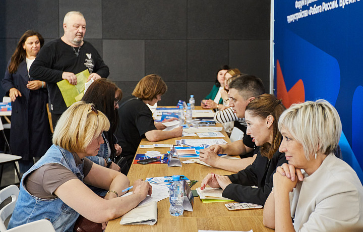 На январских ярмарках работодатели Тульской области представили более 800 вакантных рабочих мест