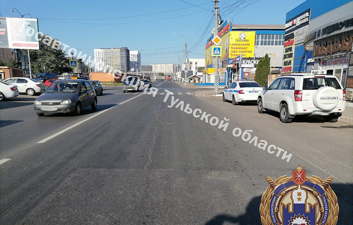 На улице Мосина в Туле сбили мужчину на пешеходном переходе