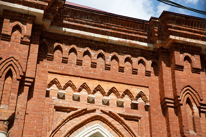 В Туле 129 лет назад начали строить Храм Святых Апостолов Петра и Павла – как выглядит святыня