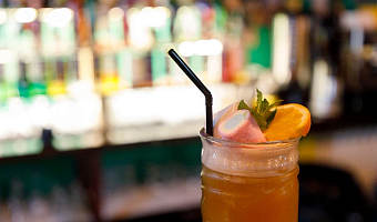 Тульский врач рассказала, чем заменить алкоголь на новогоднем столе