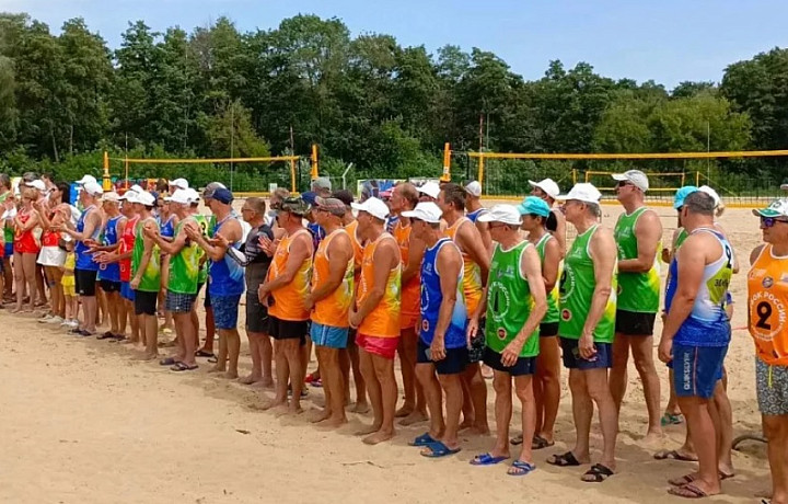 Туляки удачно выступили на Кубке России по пляжному волейболу среди ветеранов