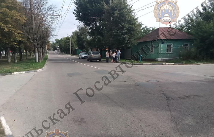 На улице Луначарского в Туле водитель Hyundai Tucson сбил ребенка