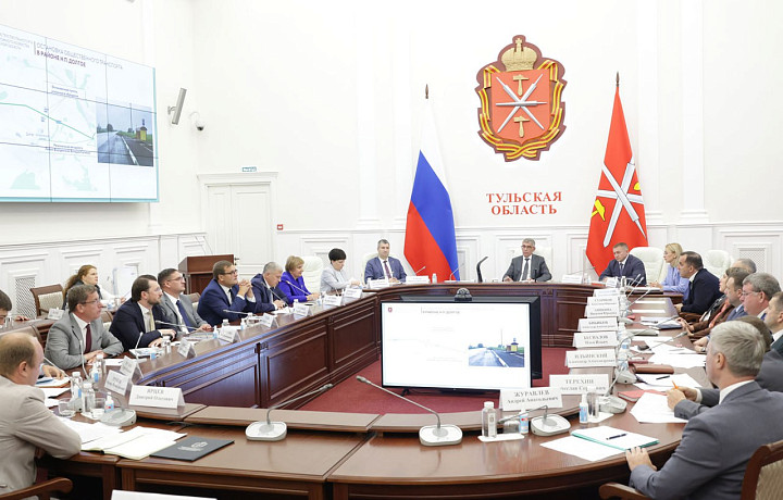 Туляки пожаловались губернатору на отсутствие остановки и разбитую дорогу