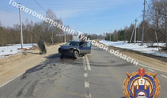 Иномарка устроила ДТП на трассе в Суворовском районе, не уступив дорогу