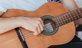 Благотворительная акция «Гитара для Победы» пройдет на фестивале в Крыму