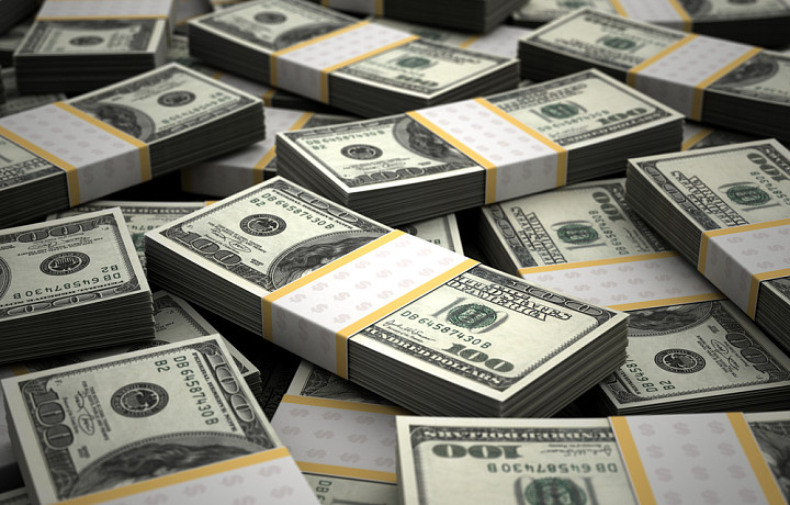 «Сам бог велел»: в Госдуме предложили усилить налоговую нагрузку на богачей