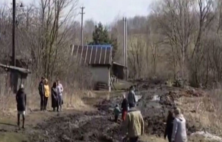 Глава СК Бастрыкин поставил на контроль жалобы жителей тульской деревни на отсутствие нормальной дороги
