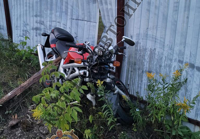 В тульском поселке Косая Гора женщина-мотоциклист устроила ДТП