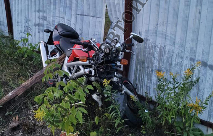 В тульском поселке Косая Гора женщина-мотоциклист устроила ДТП