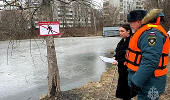 Тульские спасатели ежедневно патрулируют водоемы