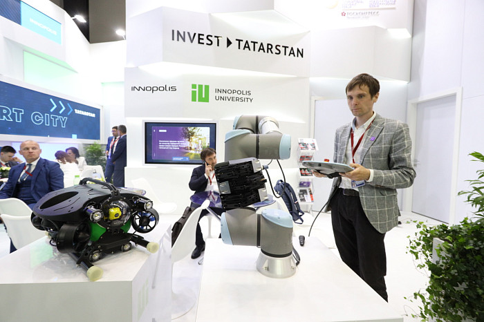 Почти 51,5 млрд рублей инвестиций и сотни новых рабочих мест. Каким был для Тульской области второй день ПМЭФ