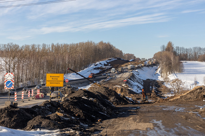 Дом, который построил неизвестно кто: В Туле ищут владельца полуразрушенного строения у трассы «Крым»