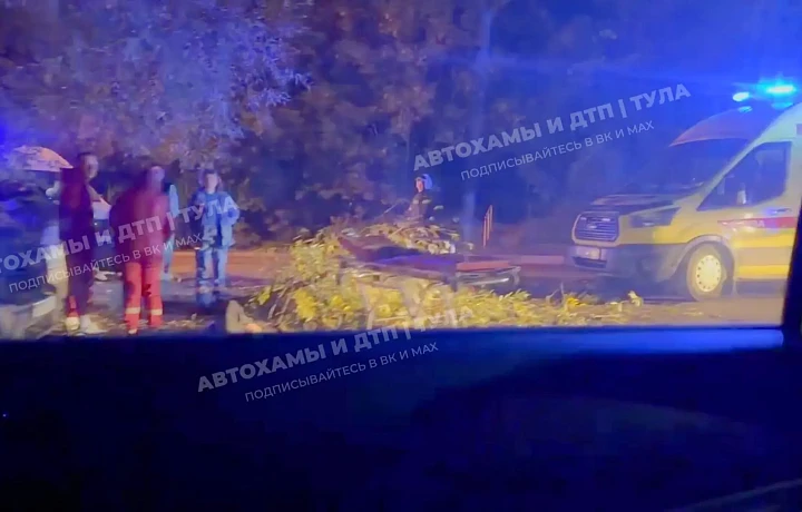Четыре человека пострадали в ночном ДТП в Туле