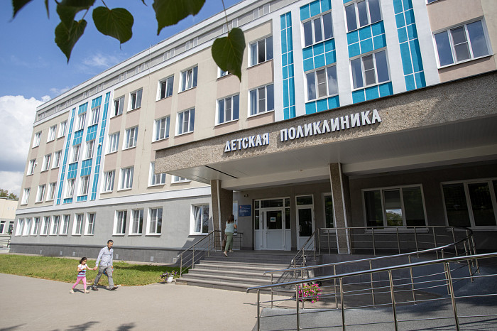 Тульский врач Сорокина заявила о безопасности одновременной вакцинации детей от гриппа и коронавируса