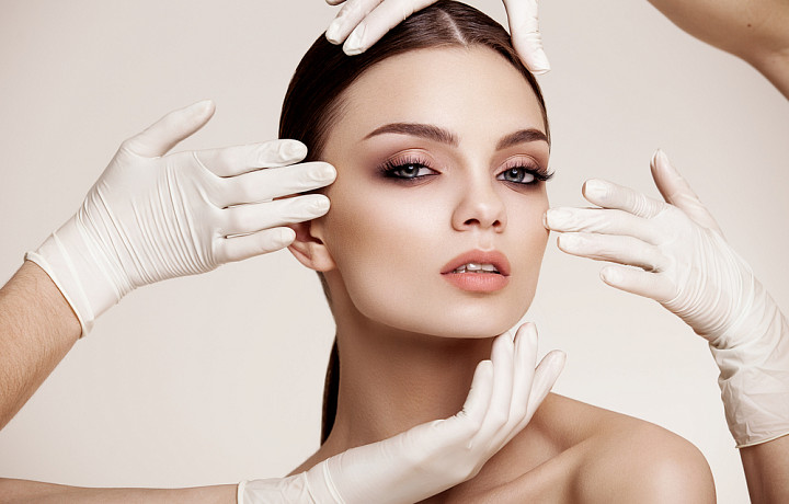 Эксперт рассказал, когда стоит прибегать к антивозрастной пластике