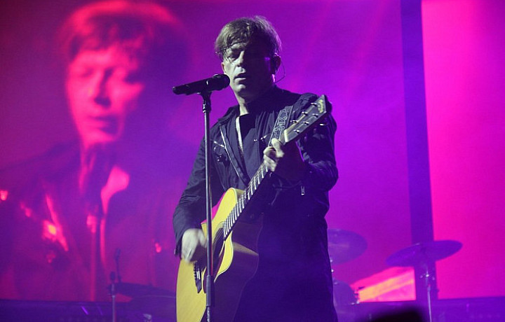 Музыканты из группы «Би-2» покинули Россию