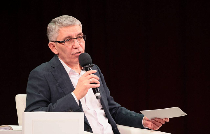 Губернатор Миляев: Многодетная семья - это модно