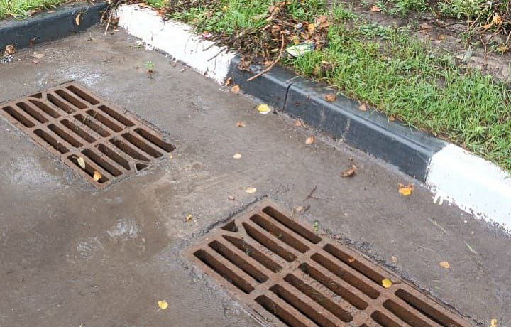 В Туле ведется прочистка ливневой канализации