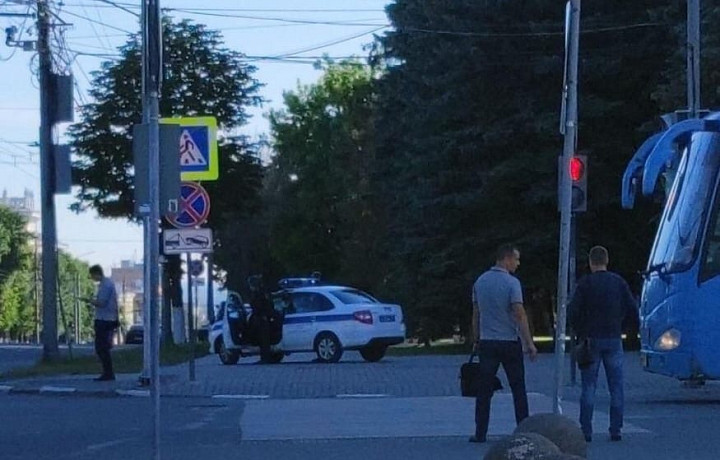 Жителей Тулы испугали вооруженные наряды полиции на улицах города