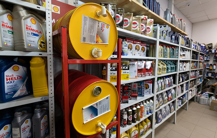 Мотор маслом не испортишь: когда менять техническую жидкость в двигателе, если машина ездит только летом