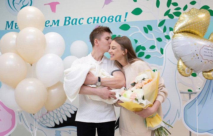 В Туле и области появились на свет 725 малышей в декабре 2023 года