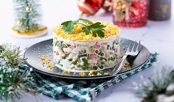 Тулякам рассказали, как сделать любимый новогодний салат более полезным