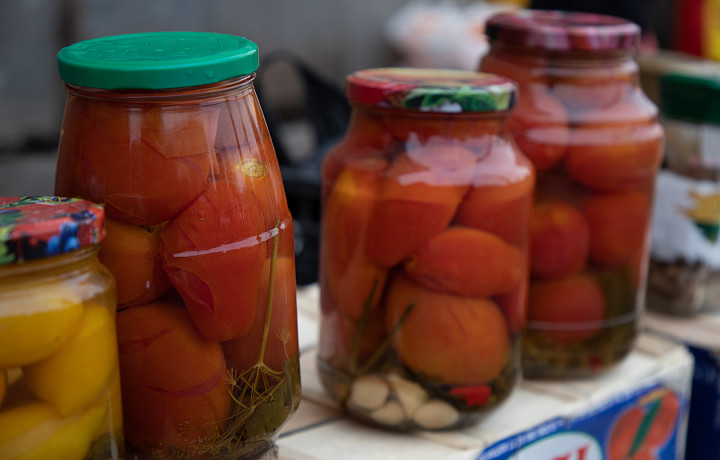 Тульский диетолог Бурякова рассказала, какие опасности могут таить в себе заготовки на зиму