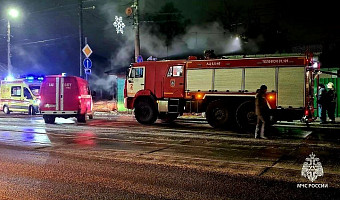 При пожаре в Туле погиб мужчина и пострадали две женщины